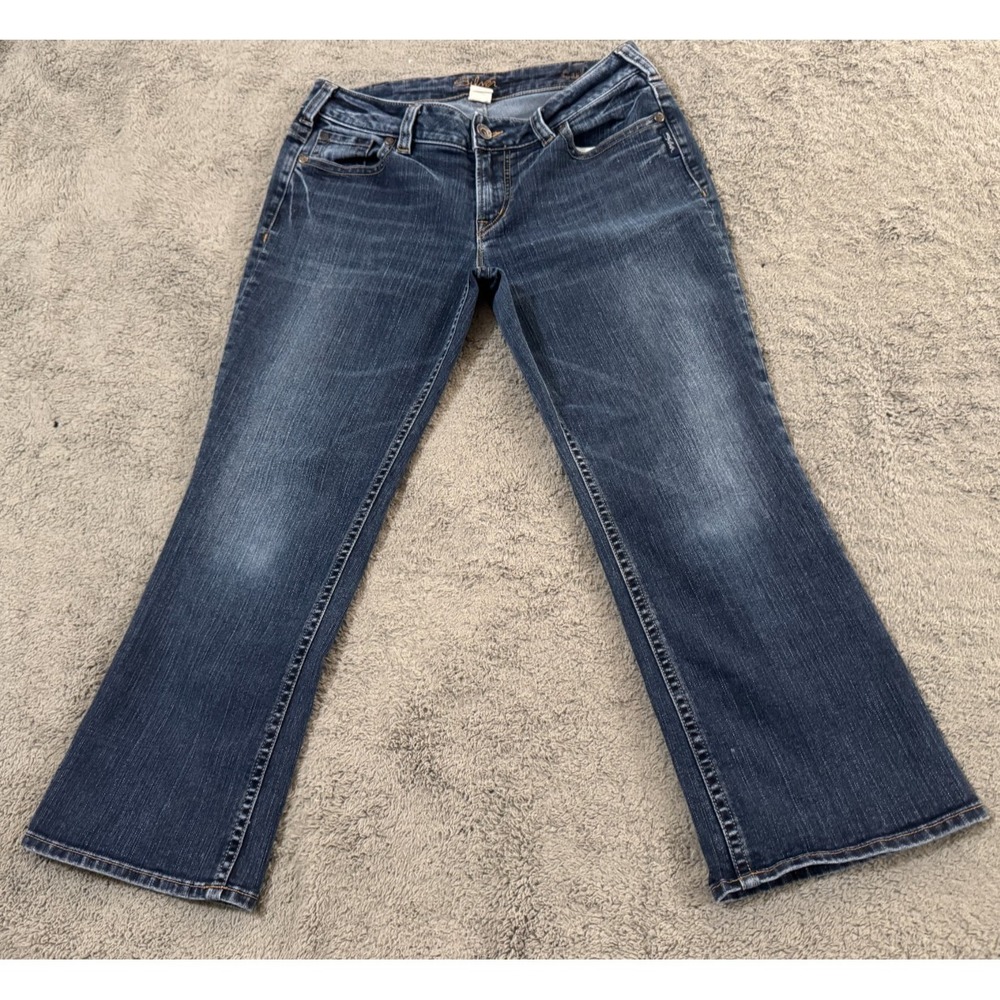 Silver Suki Capri Jeans Womens 33 Bootcut Cropped Denim Whiskered